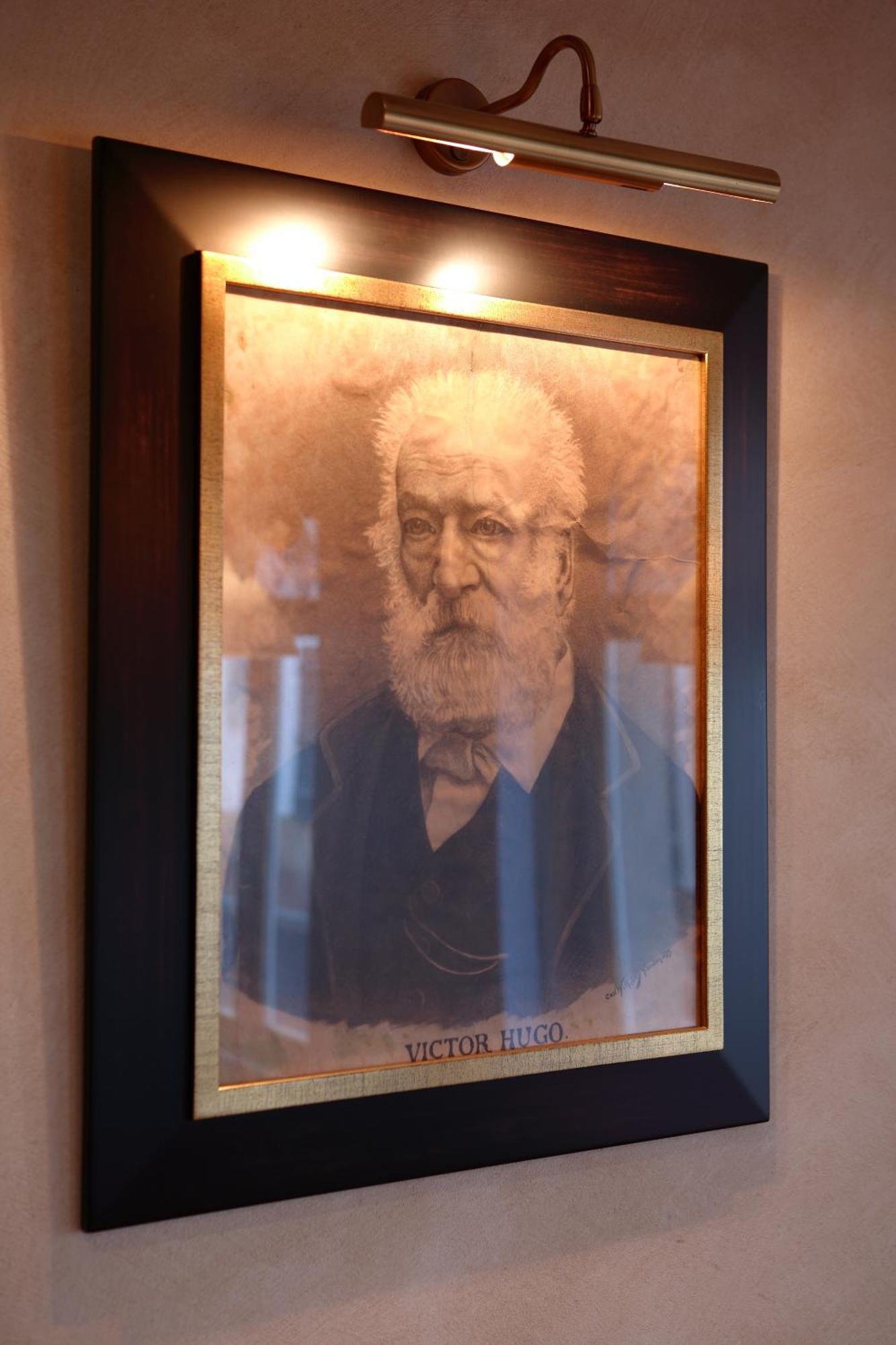 Hotel - Restaurant " Victor Hugo" Вианден Екстериор снимка